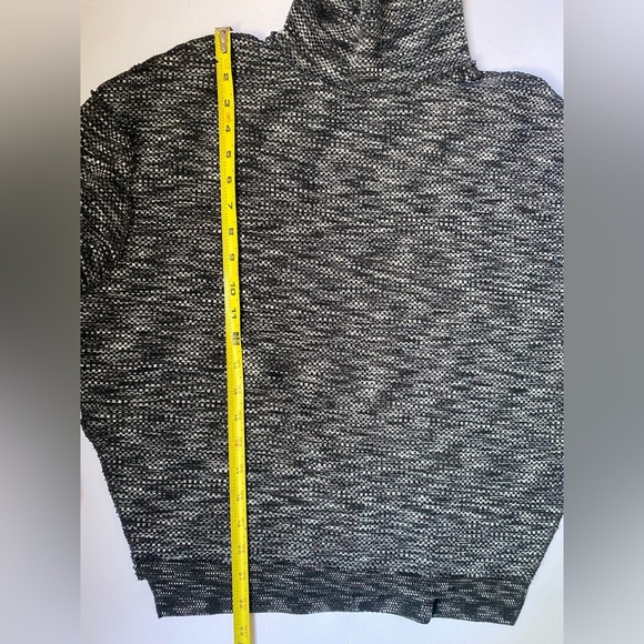 The Free People We the Free Sweater Women's Turtleneck XS Black-Gray Bell Sleeve - Picture 12 of 13